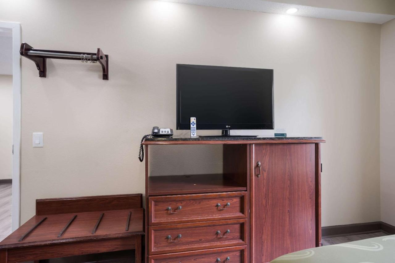 Quality Inn Wilmington Dış mekan fotoğraf